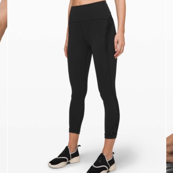 Lululemon Wunder Under Crop High-Rise Flocked - Picture 1 of 10
